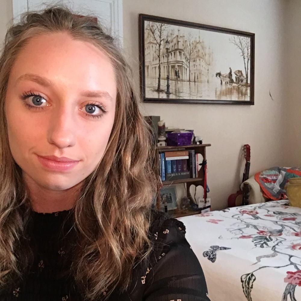 Meet your Posher, Abby